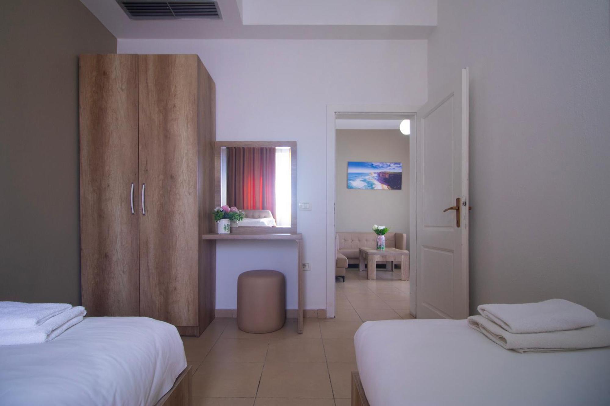 Hotel Princ Golem  Exterior photo
