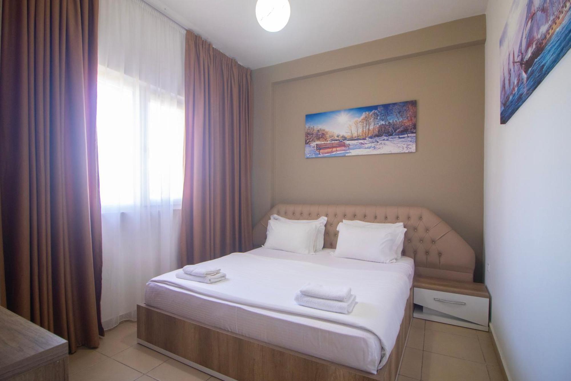 Hotel Princ Golem  Exterior photo